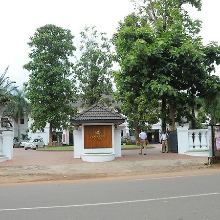 Vijayapark Hotel Kaduturutti Exteriör bild